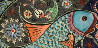 Jakie płytki do czarnego brodzika?