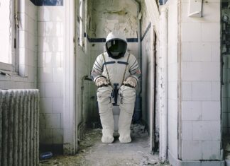 Co się robi w toalecie?