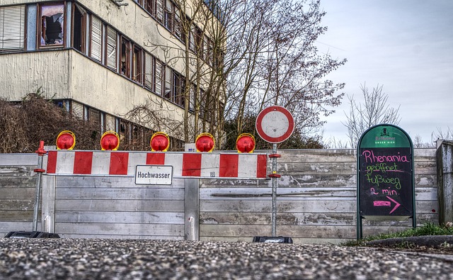 Jak sprawdzić szczelność kabiny prysznicowej? Jak sprawdzić szczelność kabiny prysznicowej?