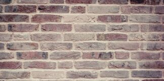 Ile to jest 1 2 cegły?