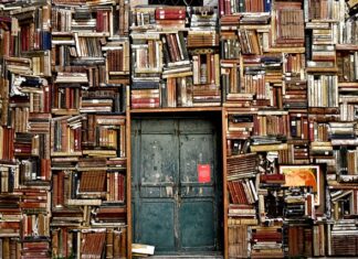 Jak zagospodarować półki w kuchni?