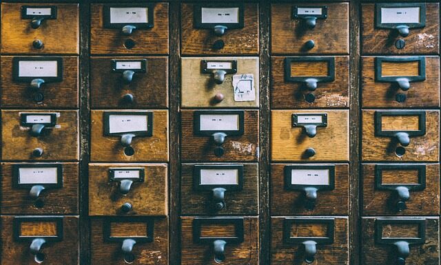 Czy pod płyta gazowa może być szuflada?